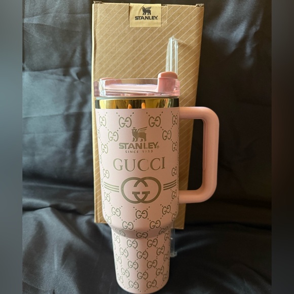 New Stanley 40oz Laser Engraved GuccPink and Gold Tumbler with Straw - Picture 1 of 7